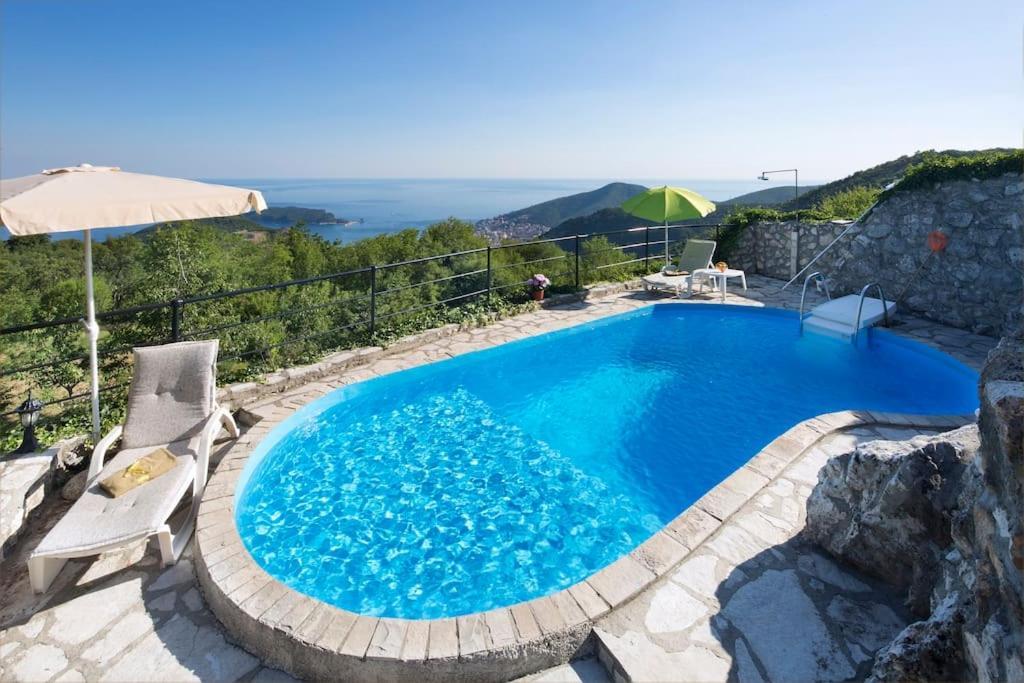 Villa Nera Будва Стая снимка